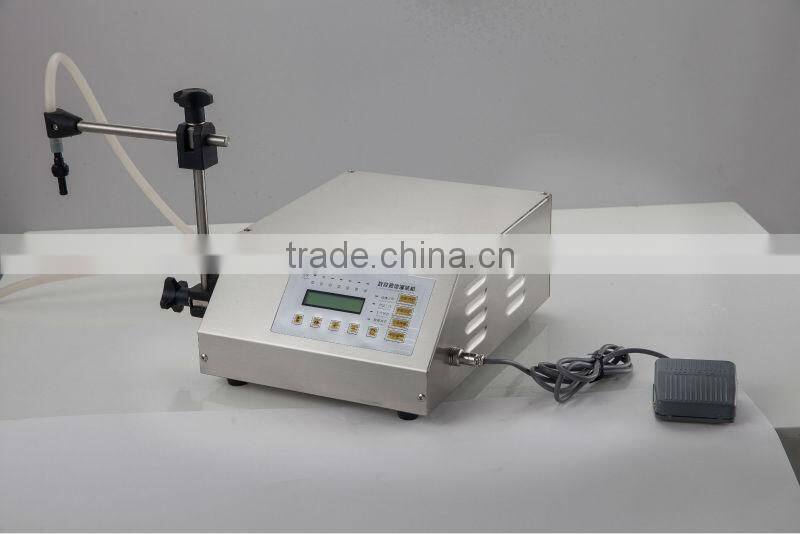2015 new hot selling small-scale semi automatic liquid filling machine