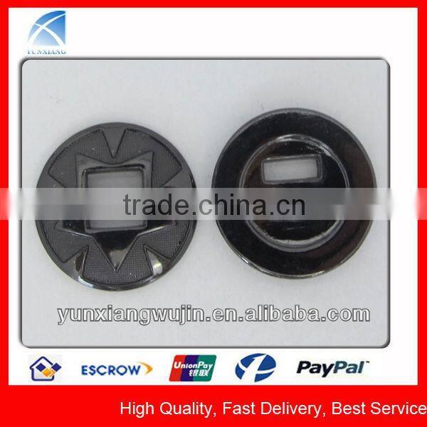 YX5537 Metal Embossed 2 Holes Antique Silver Metal Button