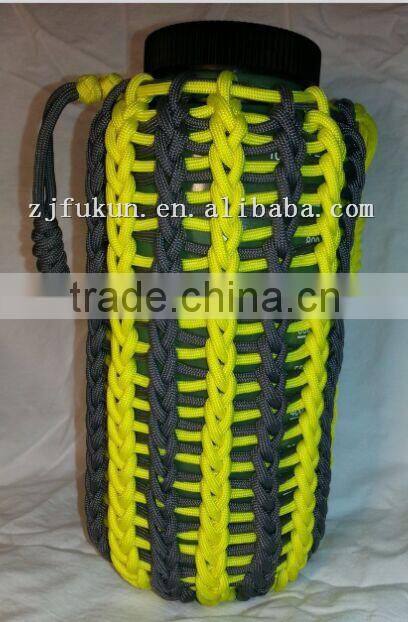 Wholesale 550lb 7 Inner Strands Paracord Handmade Reticular Bottle Cover Paracord Cup Bottle Carrier Survival Rope Bottle Sling