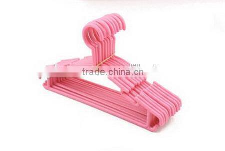 factory supply cheap plastic laundry hanger