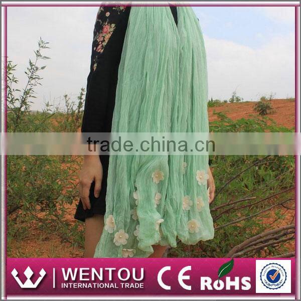 Fashion new solid flowers wrinkled 100% acrylic scarf wholesale