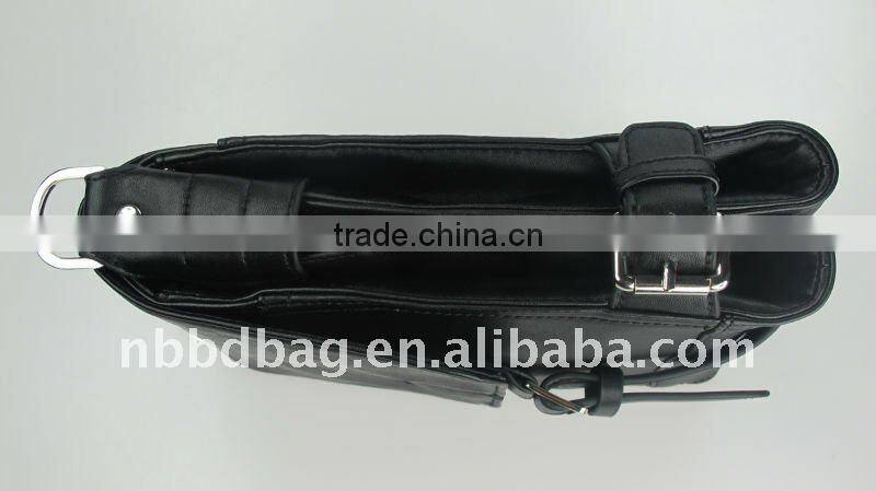2011 newest leather messenger shoulder bags for men