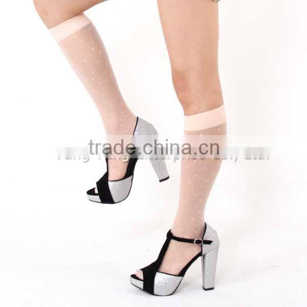 Lovely Dot Women Sheer Knee High Socks