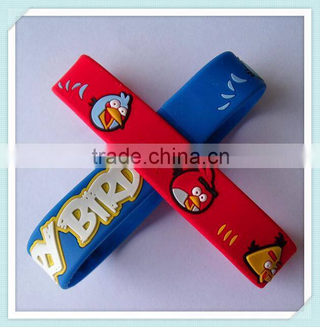 new products-cartoon soft pvc rubber bracelet for kids gifts
