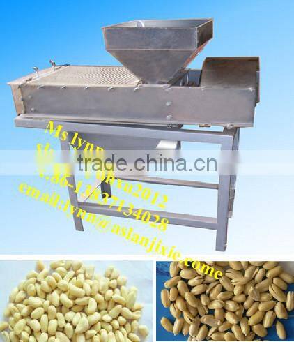 Roasted Groundnut/Peanut Peeling Machine with Low Price
