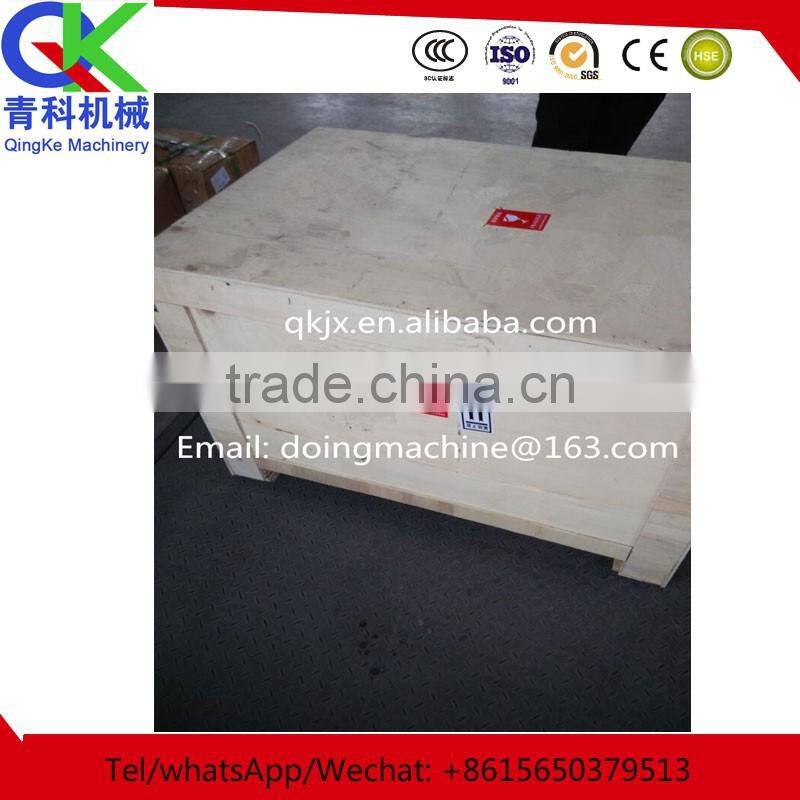 The glass bead road marking machine