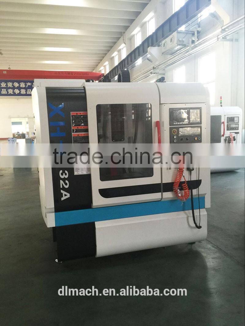 XH7132A 3 axis CNC Vertical Machining Center