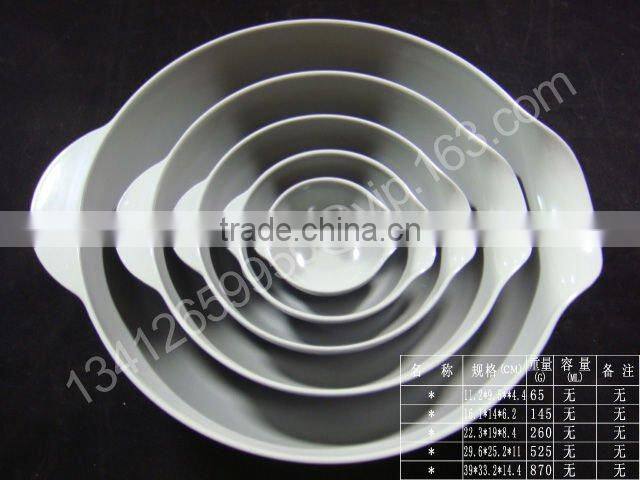 Melamine dinnerware set with apple design