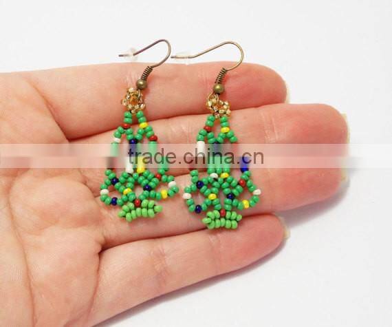 Christmas jewelry beaded earrings green earrings christmas tree earrings
