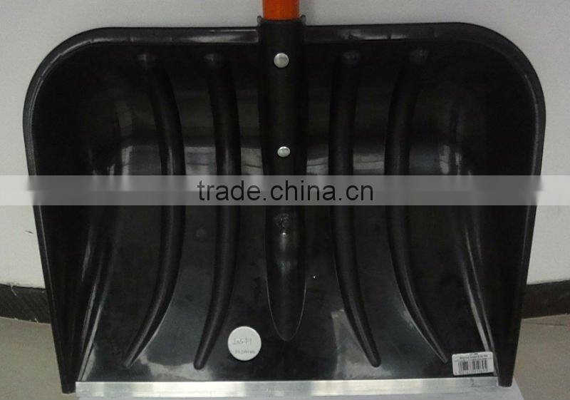 BLACK SNOW SHOVEL