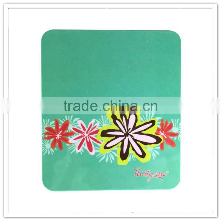 Full print modern family use green kitchenware square cutting board