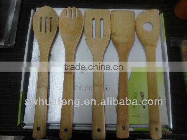 2016Fashion bamboo slotted scoop