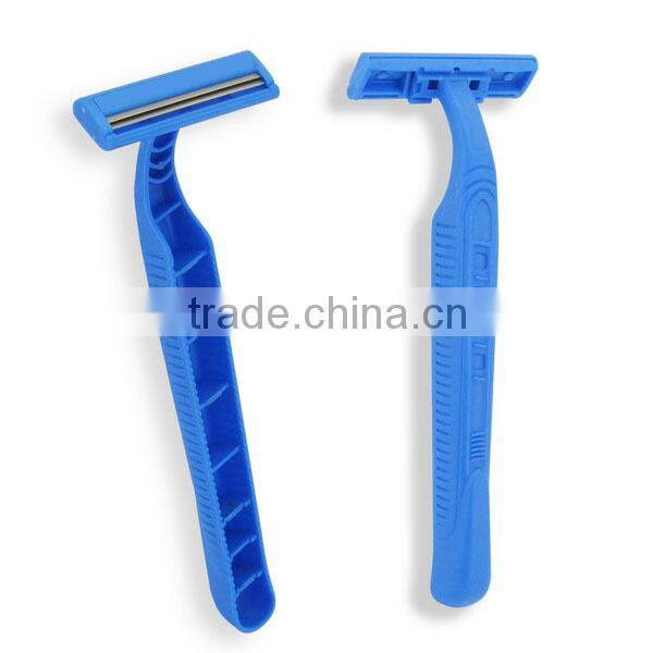 triple blade disposable shaving razor