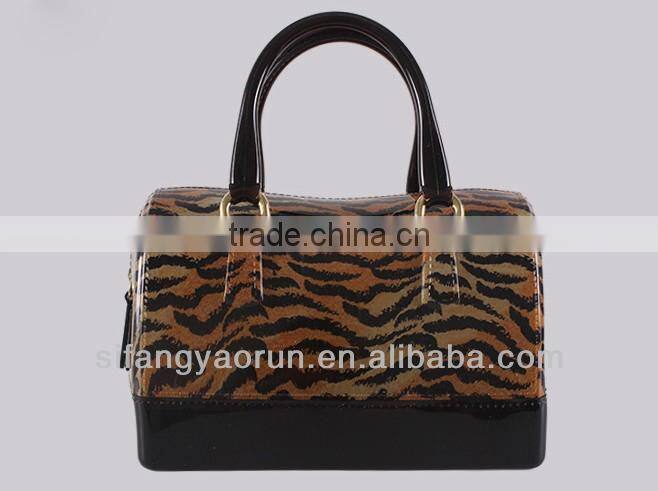 Fashionable new modern design handbags for mature women