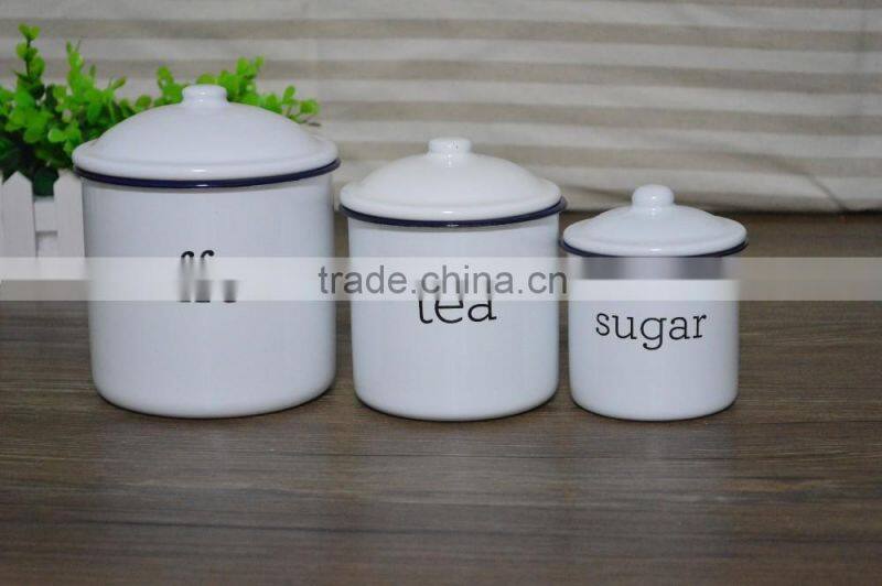 Metal canister set