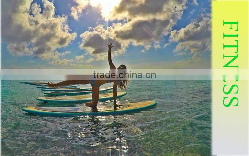 Stand up paddle board with bamboo veneer
