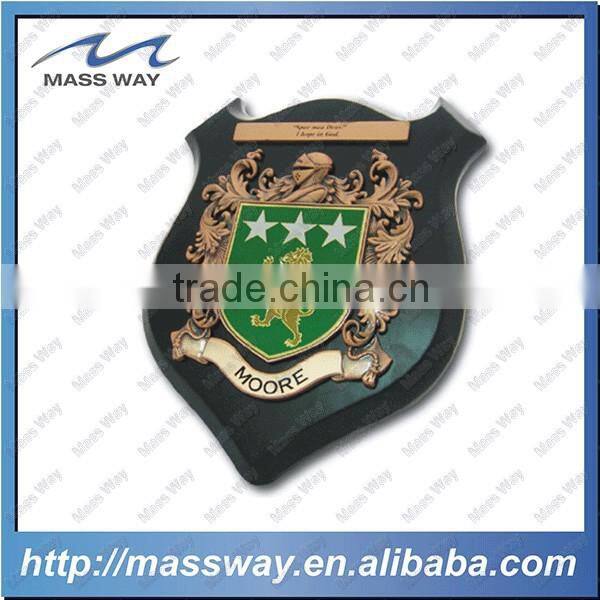 custom high quality souvenir metal lapel pin badge with wood background