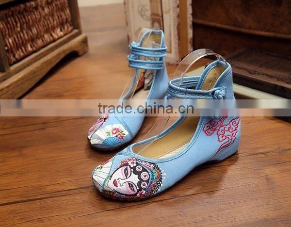 Women Casual Buckle Strap Old Beijing Shoes Pointed Toe Peiking Opera Embroidered Ladies Cotton Flats Oxford Sole No logos
