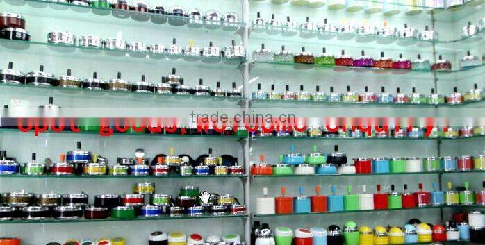 Assorted Color Spinning Push Down Metal Cigarette Ashtrays