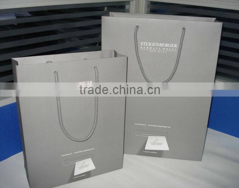 2014 Customized paper carrier bag with colorful ribbon ,beautifl and fashion ribbon paper bag free sample wholesale