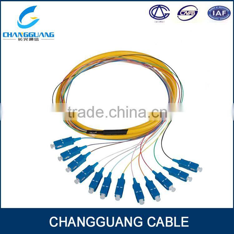 PU/UPC/APC types SM/MM outdoor fiber patch cord