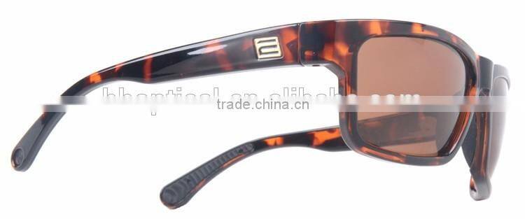 Made in China Wholesale Sports Sunglasses