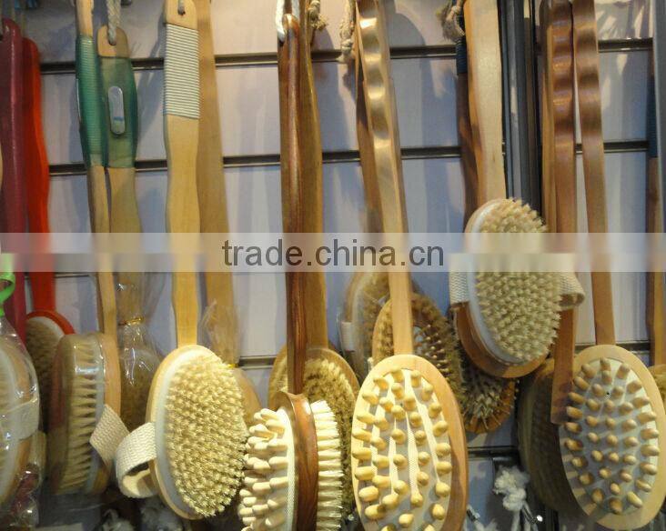 Bamboo Collection Massager Bath Brush