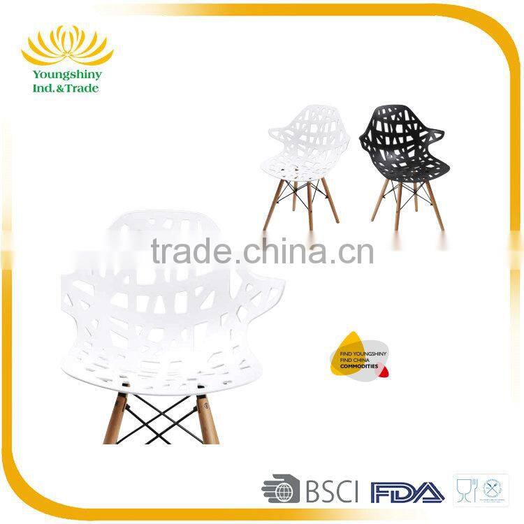 Top quality simple design special plastic moon chair with beech legs