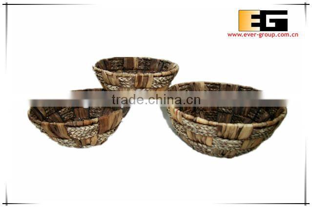 Round natural waterhyacinth and grass tray