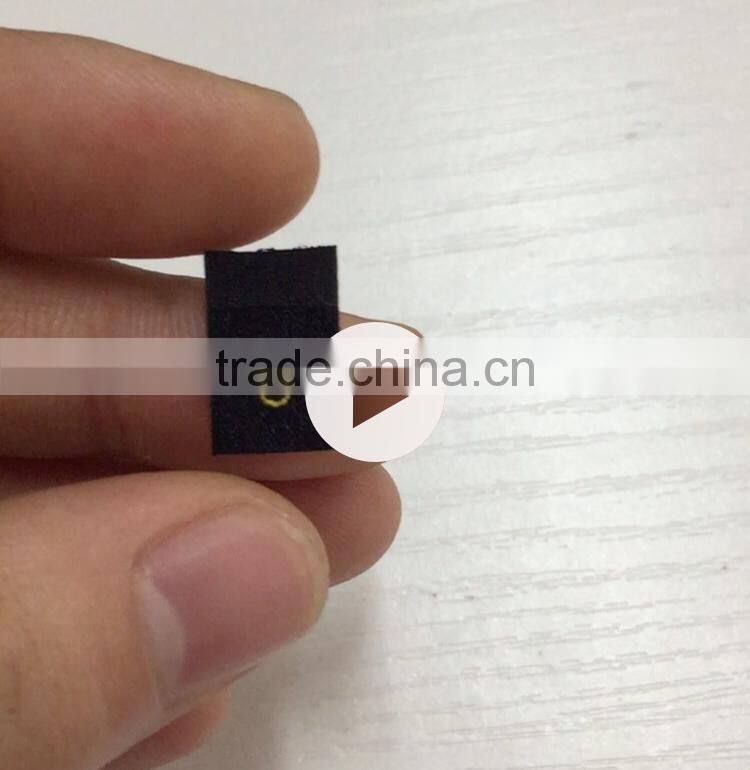 2017 High quality customized center folded garment woven labels