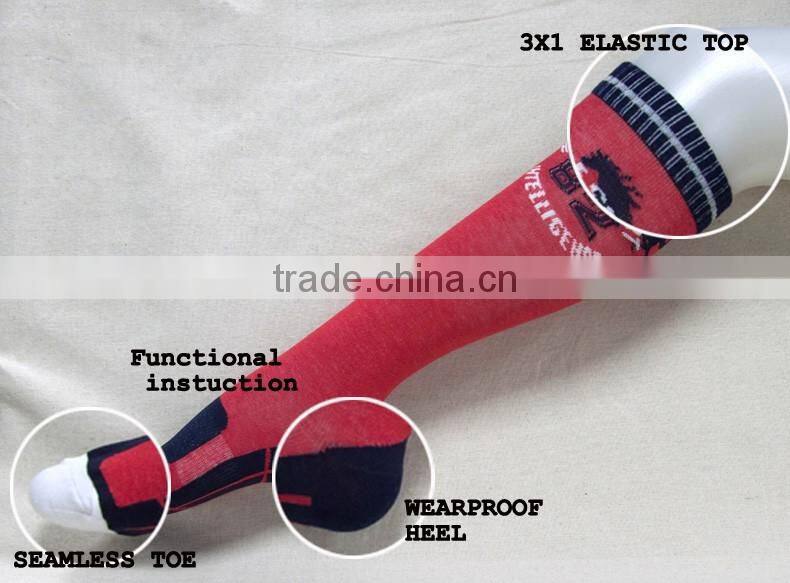 Hot summer outdoor anti-bacterial beathable quick dry sport functional socks