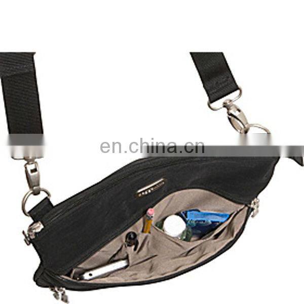 Rice white Big triple zipper shoulder bag