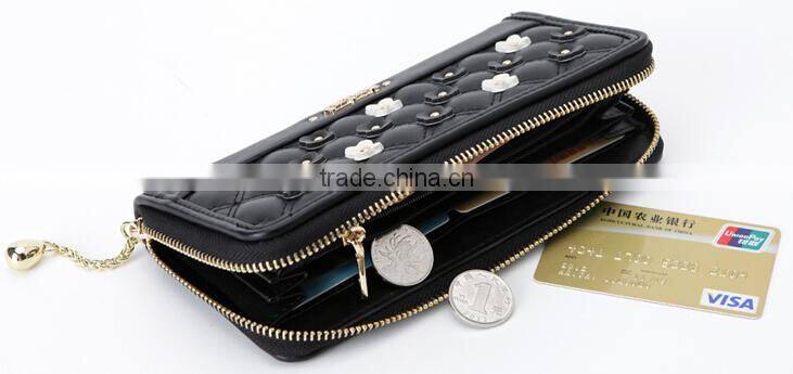 latest fashion design lozenge cross body metal long chain wallet