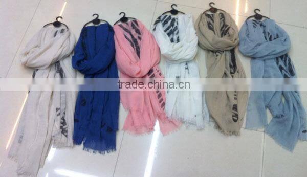 wholesale 2015 scarfs hijabs new fashion office ladies scarf printed high quality OEM manufacture