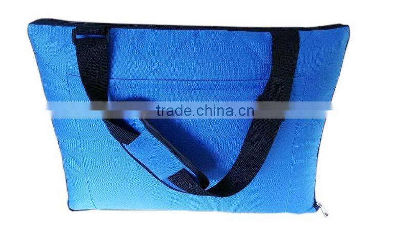 3-ply Quilted Foldable Outdoor Waterproof Nylon Beach Picnic Blanket Emergency Blanket Tote Park Mat