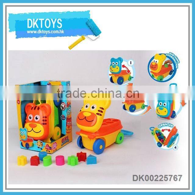 Educational animal tpye luggage carrier building beach car