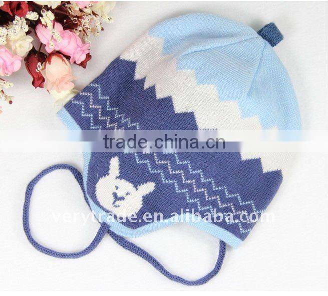 Winter Ski Knit Scarf Hat Beanie Gift Set