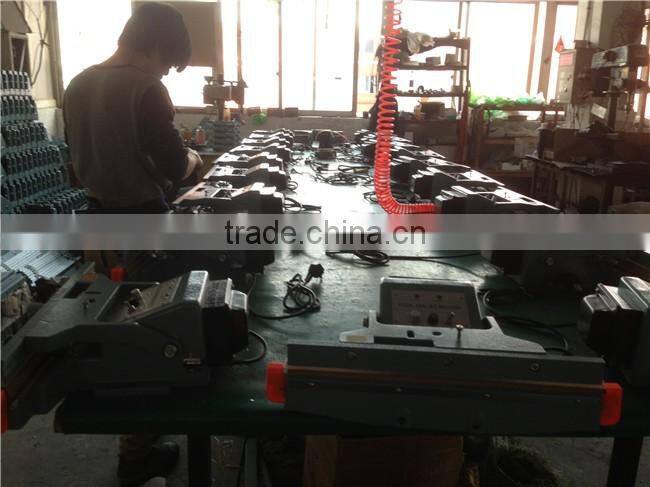 Pedal Type Plastic Bag Sealing Machine with high speed