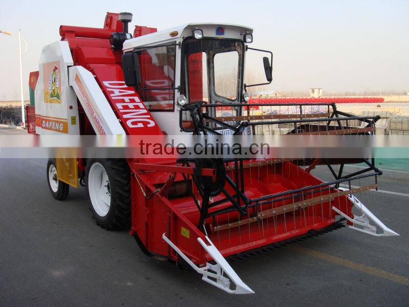 Self-propelled Soybean Combine Harvester