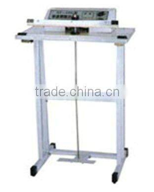 Pedal-powered sealing machine