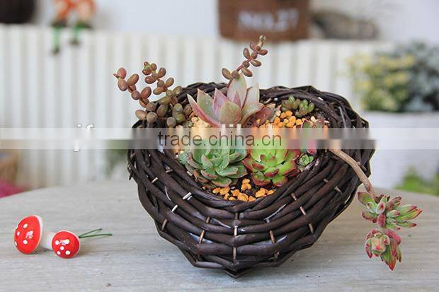 Home design handmade heart shape wicker baskets for plants