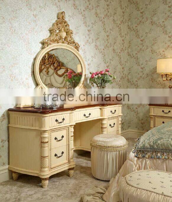 New Arrival Elegant Classic French Rococo Floral Painted Golden Vanity Dressing Table for Noble House BF12-05254b
