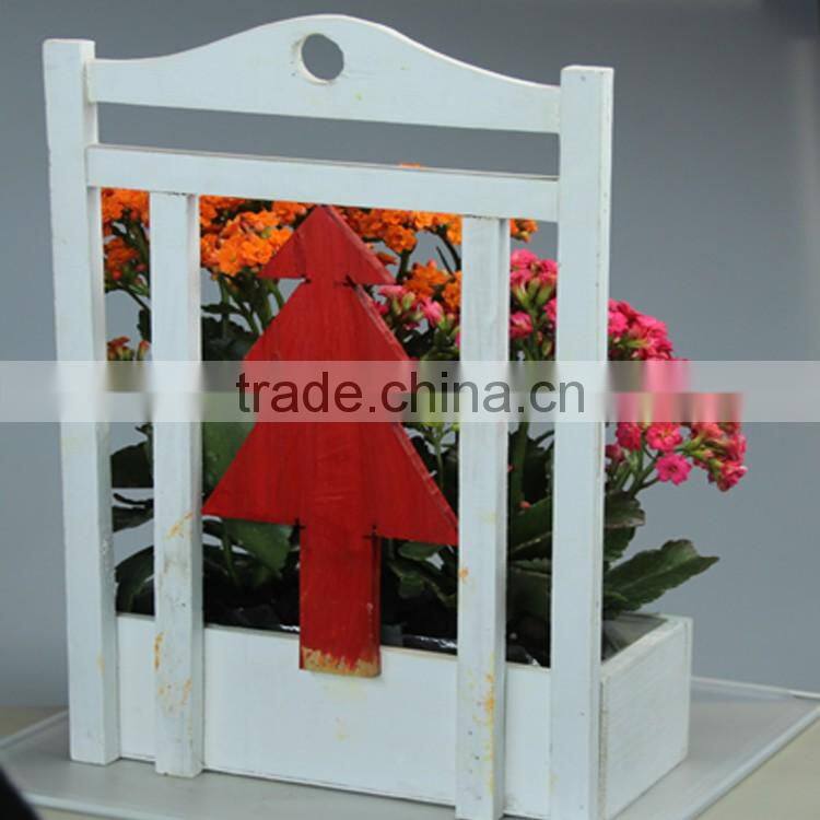 Wall hanging type square wooden flowerpot