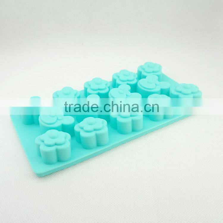 Cheap silicone rubber ice mould tray with plum blossom bear