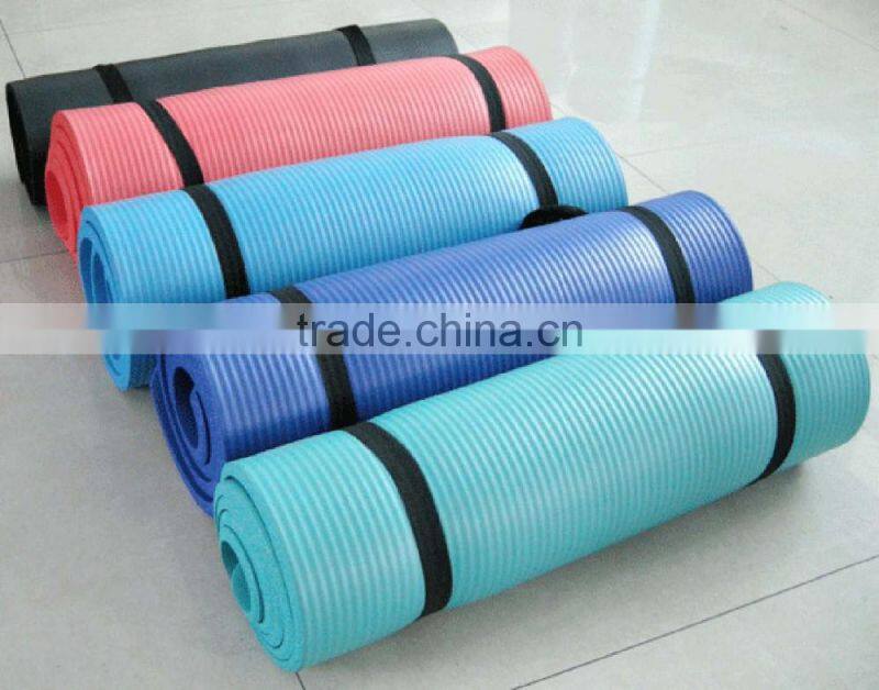 2017 newest style extra thick High Density folding gym exercise mat, NBR yoga mat