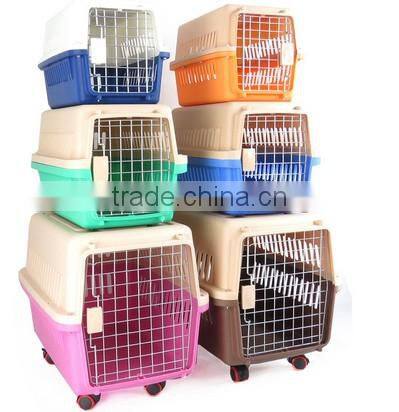 Plastic anti-skip pet transport case carrier with strong PP ABS
