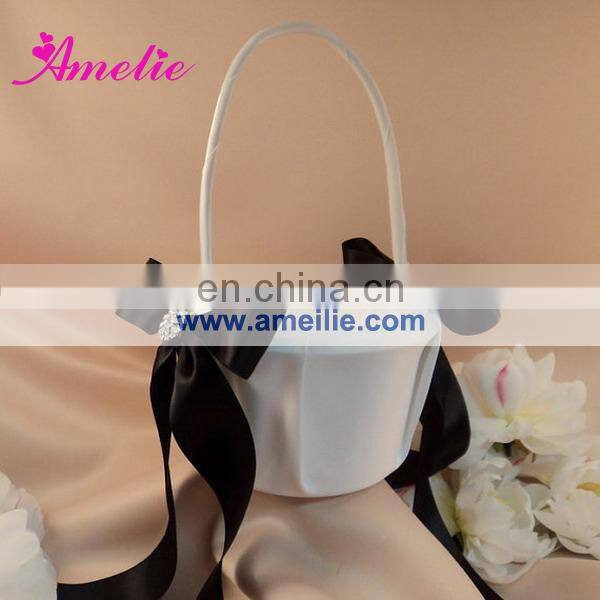 AR5691 Pearls decorate flower girl white basket