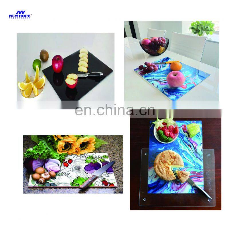 Textured anti-scratch work surface for chopping vegetables Glass Cutting Chopping Boards 8 x 12 Inches