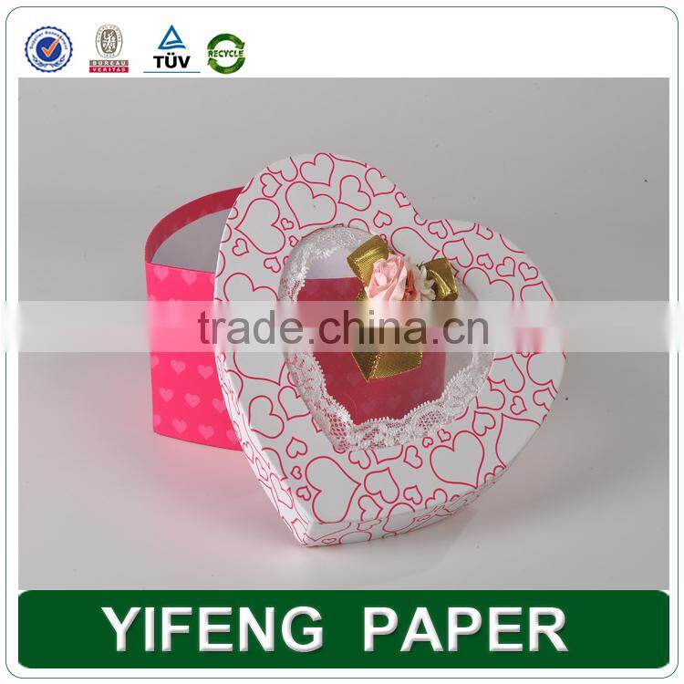 2015 New Design Heart Shape Cardboard Box For Chocolate Packaging With PVC insert