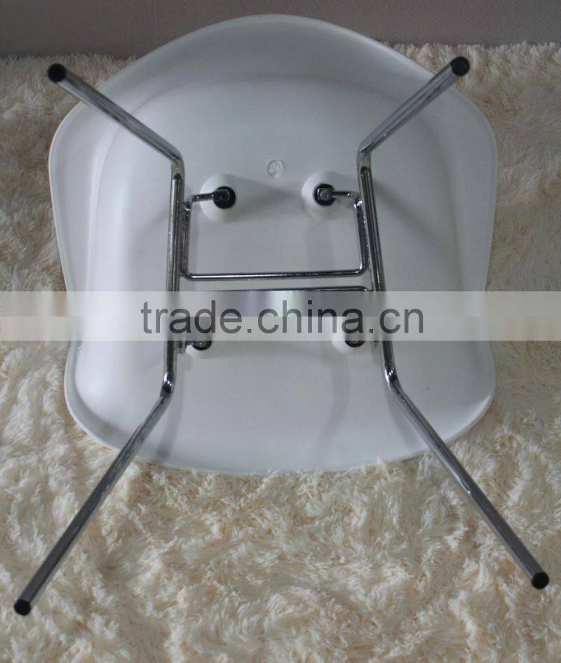 Hot sale Replica Side dining room armChair DAR